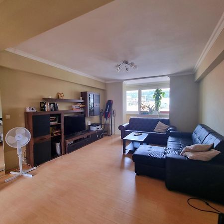 Big 4 Room Huge Apartment Bratislava Exterior photo